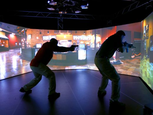 virtra, simulator, v300, training police, police simulation